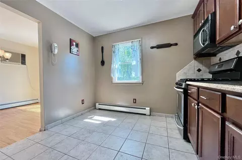 Kitchen - 554 High St, Monroe, NY 10950 photo 5 of 7