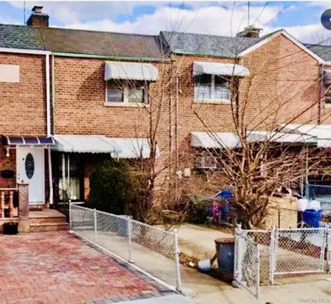 2938 Bouck Ave, New York, NY 10469