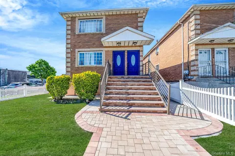 22032 147th Ave, New York, NY 11413
