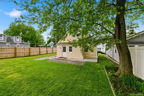 Exterior - 20 Samstag Ave, Ossining, NY 10562 photo 6 of 7