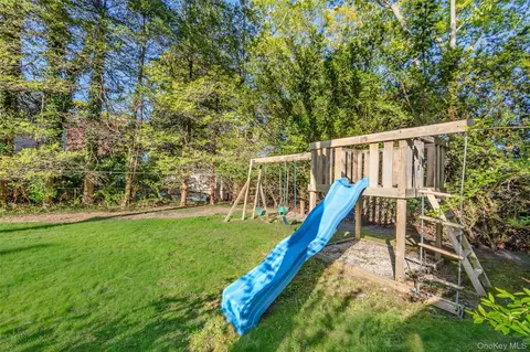 Exterior - 15 Oxbow Rd, Patchogue, NY 11772 photo 12 of 15