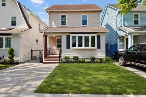 9715 133rd Ave, New York, NY 11417
