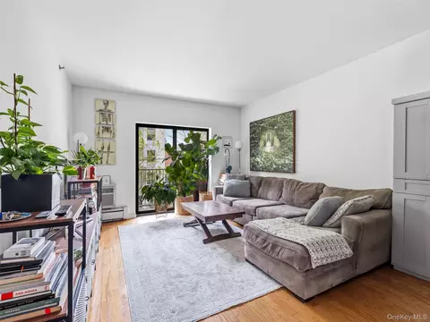 50 E 129th St #3B, New York, NY 10035