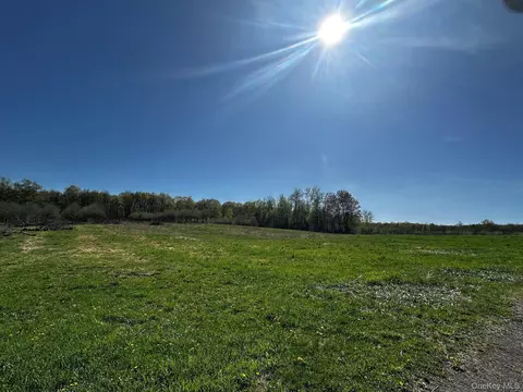 Route 32 S, Plattekill, NY 12548