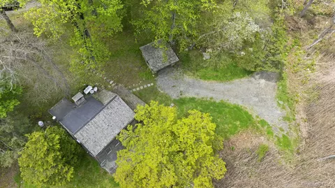 Exterior - 227 Cedar Ln, Ossining, NY 10562 photo 8 of 8