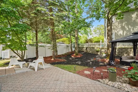 Exterior - 36 Scofield Ct, Peekskill, NY 10566 photo 3 of 3