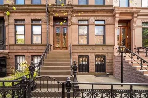 662 10th St, Brooklyn, NY 11215