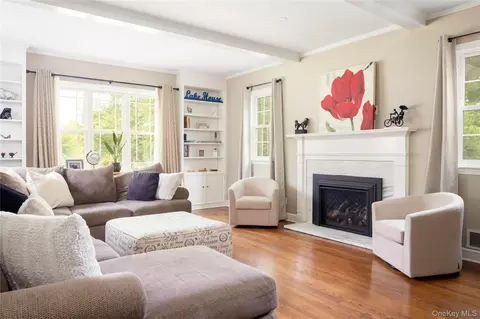 Living - 115 Shore Rd, Patchogue, NY 11772 photo 1 of 1