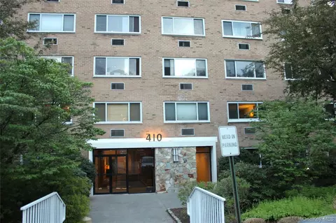 410 Benedict Ave #4J, Greenburgh, NY 10591