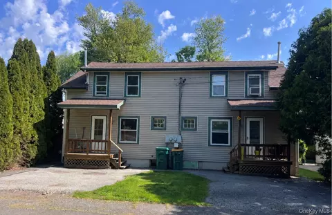 7 Berry St, Shawangunk, NY 12589