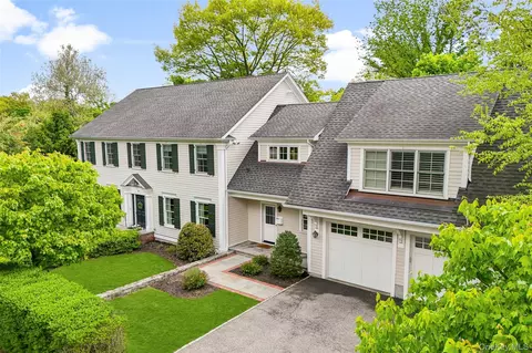 9 Daymon Ter, Larchmont, NY 10538