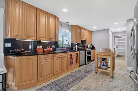 Kitchen - 60 Long Ln, Shawangunk, NY 12589 photo 2 of 2