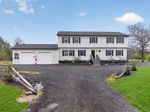 60 Long Ln, Shawangunk, NY 12589
