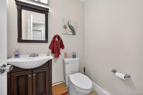 Bath - 60 Long Ln, Shawangunk, NY 12589 photo 1 of 3