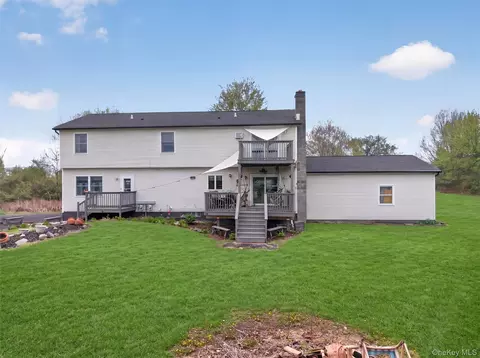 Exterior - 60 Long Ln, Shawangunk, NY 12589 photo 9 of 9