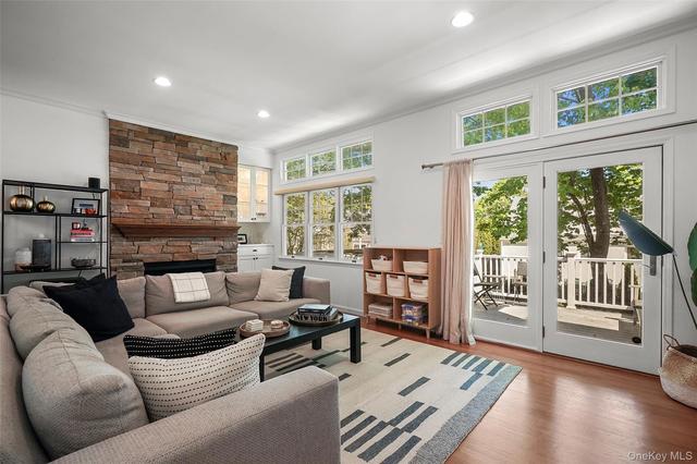23 Brookridge Ct, Rye Brook, NY 10573