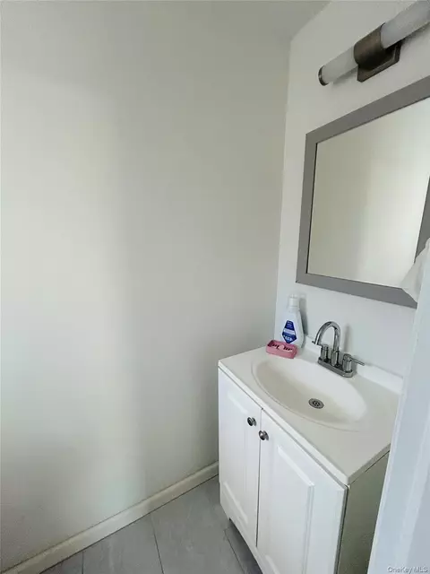 13216 Maple Ave #3A, Flushing, NY 11355 photo 8