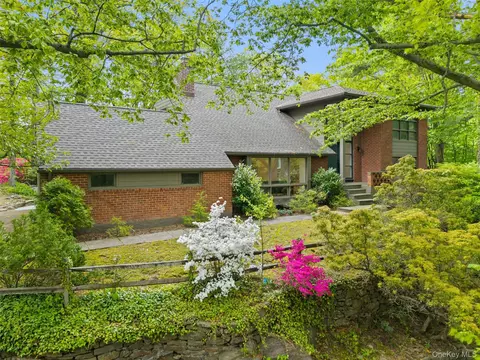 103 Belleau Ave, New Rochelle, NY 10804