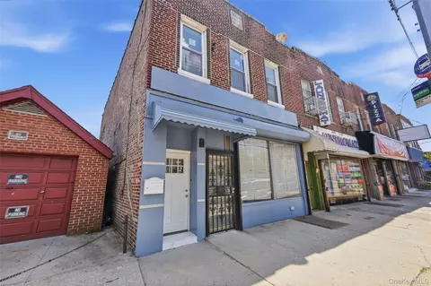21536 Hillside Ave, New York, NY 11427