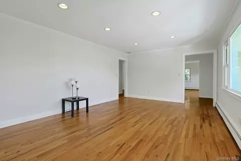 Living - 8 Ann Pl, Mount Pleasant, NY 10595 photo 2 of 4