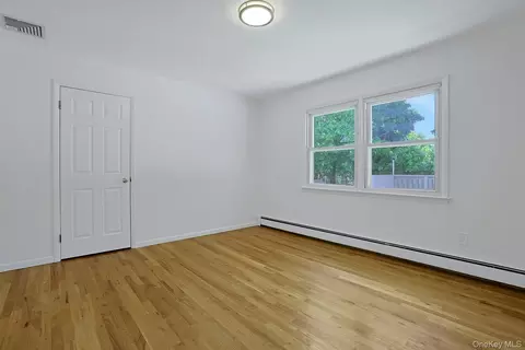 Bedroom - 8 Ann Pl, Mount Pleasant, NY 10595 photo 3 of 4