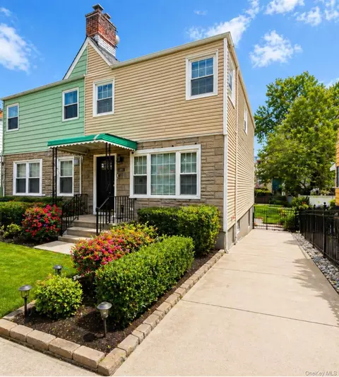 4081 Grace Ave, New York, NY 10466