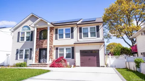 65 Williams Ave, Amityville, NY 11701