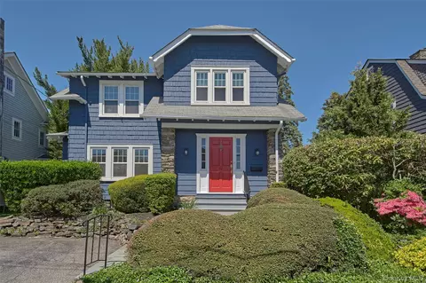 42 Oakwood Ave, Rye, NY 10580