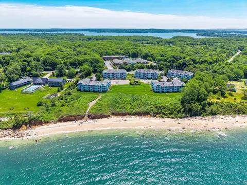 61475 Route 48 #A105, Southold, NY 11971
