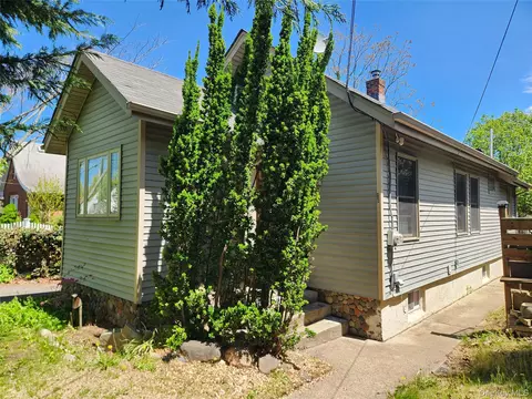 839 Fullerton Ave, Uniondale, NY 11553