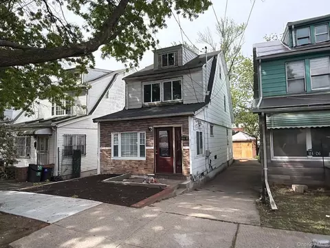 114-10 169th St, Rochdale Village, NY 11434