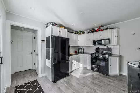 Other - 66 Hedges Rd, Brookhaven, NY 11772 photo 6 of 8