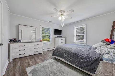 Bedroom - 66 Hedges Rd, Brookhaven, NY 11772 photo 2 of 5