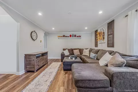 Other - 66 Hedges Rd, Brookhaven, NY 11772 photo 3 of 8