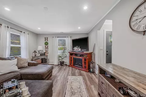 Other - 66 Hedges Rd, Brookhaven, NY 11772 photo 4 of 8