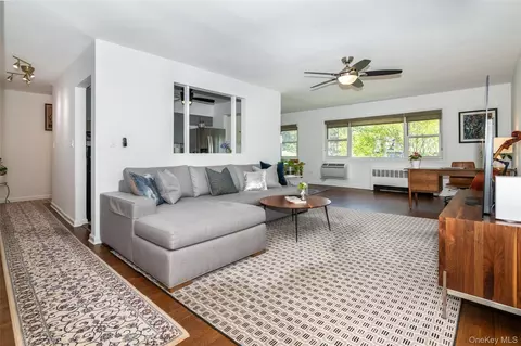 55 Maple Ave #3B, Greenburgh, NY 10706