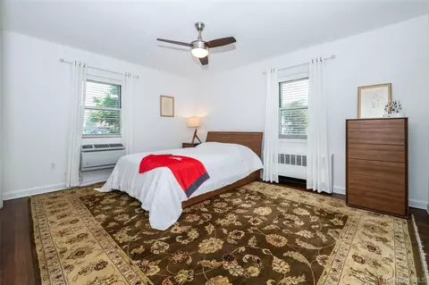 Bedroom - 55 Maple Ave #3B, Greenburgh, NY 10706 photo 1 of 3