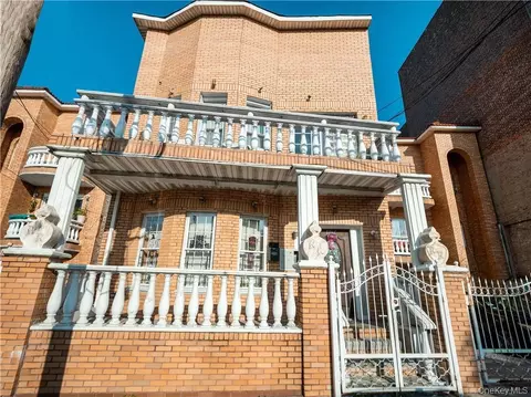 1392 Commonwealth Ave, New York, NY 10472
