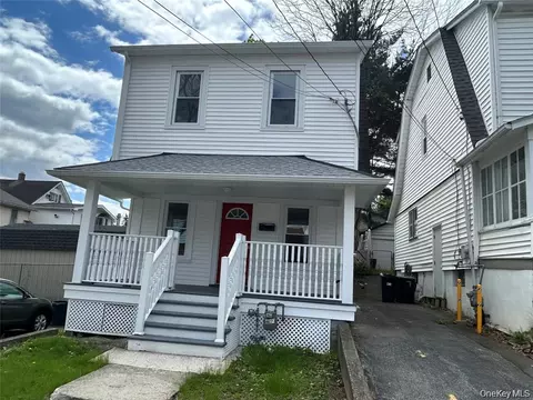 5 Poplar St, Newburgh, NY 12550