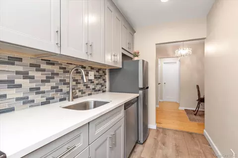 396 Merrick Rd #1A, Hempstead, NY 11570