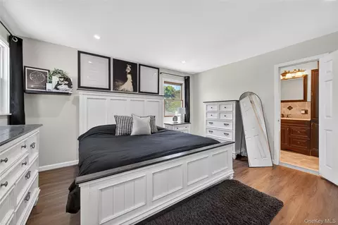 Bedroom - 19 Sutherland Dr, Monroe, NY 10950 photo 2 of 8