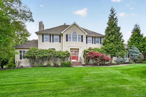 14 Windmill Ln, Warwick, NY 10990