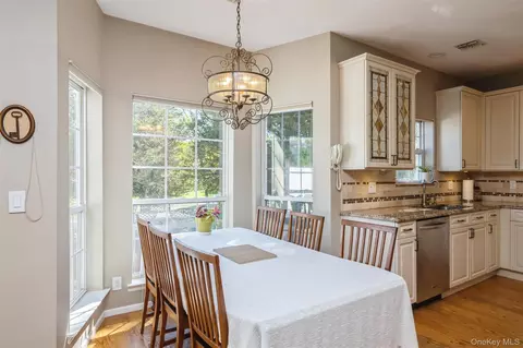 Dining - 96 Fairway View Dr, Commack, NY 11725 photo 2 of 2