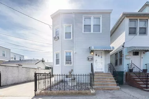 1332 129th St, New York, NY 11356