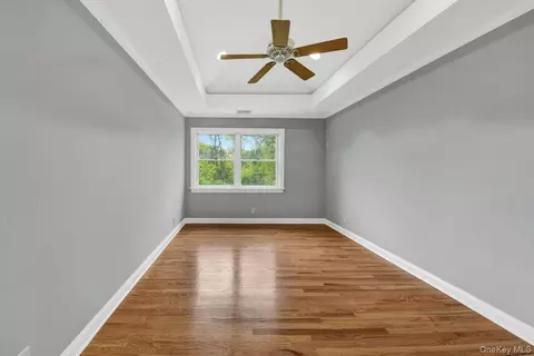 Bedroom - 7 Rutledge Rd, Mount Pleasant, NY 10595 photo 3 of 5