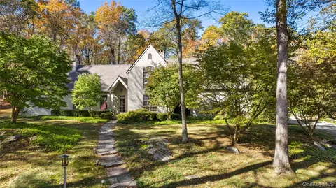 158 Mead St, Lewisboro, NY 10597