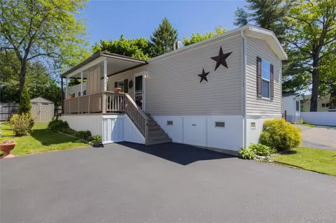 3 N Mountainview Mhp, Stony Point, NY 10980