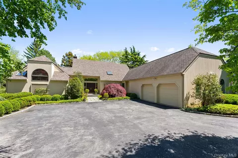 9 Purchase Hills Dr, Purchase, NY 10577