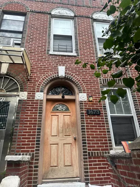 1673 66th St, Brooklyn, NY 11204