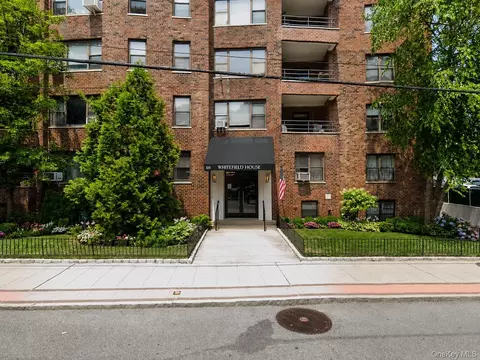 325 Main St #5D, White Plains, NY 10601